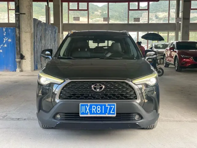 Toyota Corolla Cross — Фото автомобиля 2