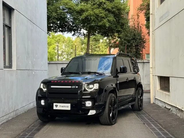 Фотография автомобиля — Land Rover Defender