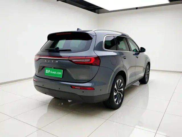 Aito M7 — Фото автомобиля 6