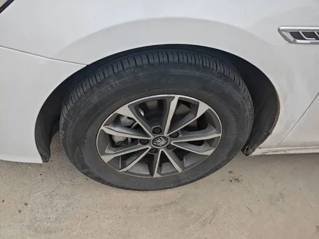 BYD Qin PLUS — Фото автомобиля 22