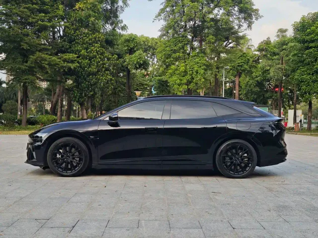 Zeekr 007 GT — Фото автомобиля 4