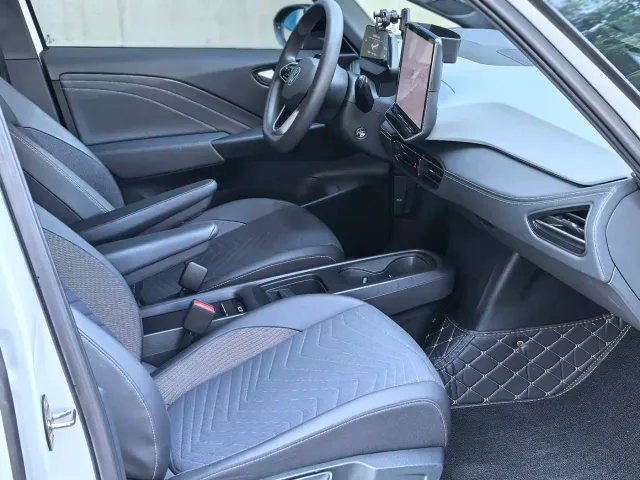 Volkswagen ID.3 — Фото автомобиля 21