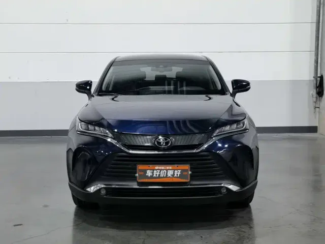 Toyota Harrier — Фото автомобиля 3