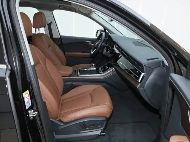 Audi Q7 — Фото автомобиля 16