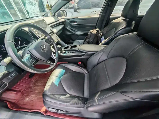 Toyota Avalon — Фото автомобиля 7