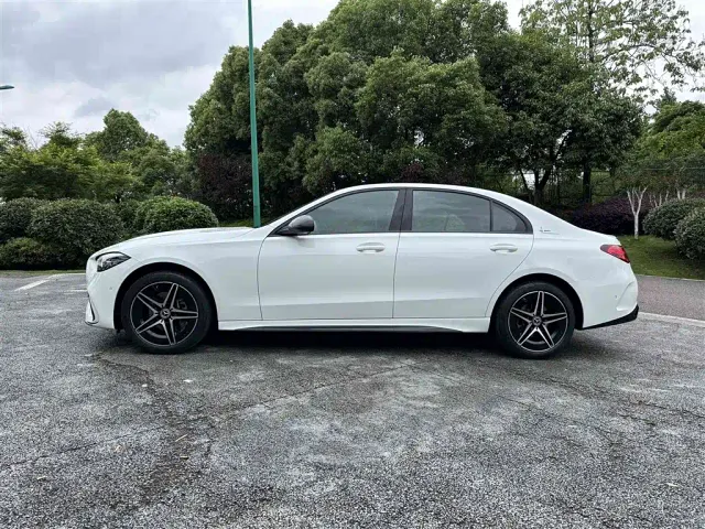 Mercedes-Benz C-Class — Фото автомобиля 10