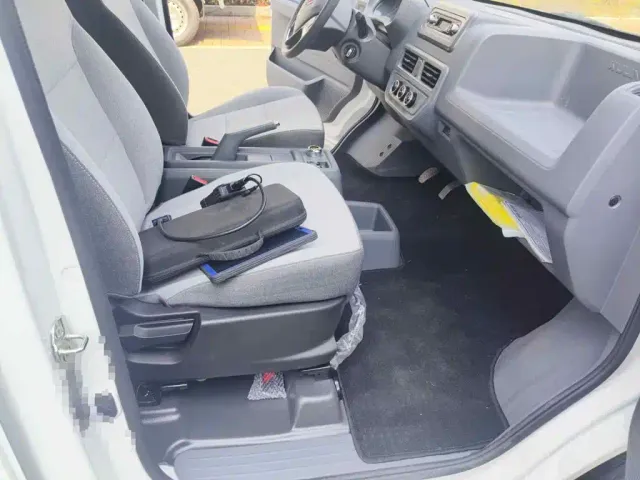 Wuling Yangguang — Фото автомобиля 10
