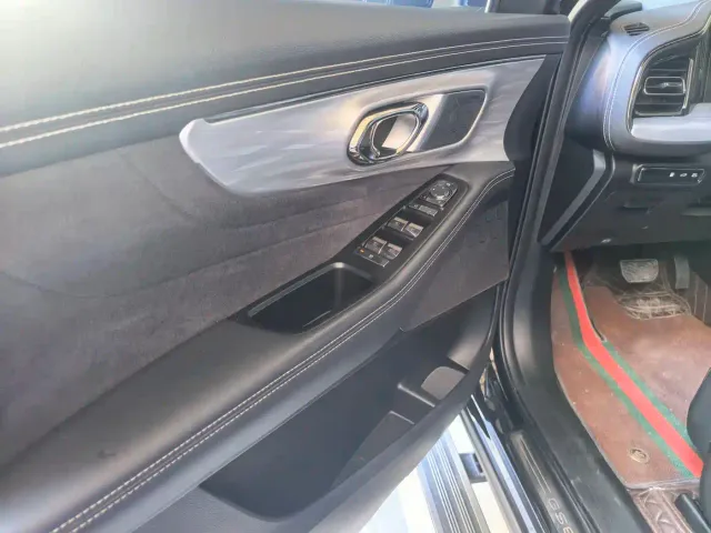 GAC Trumpchi GS8 — Фото автомобиля 5