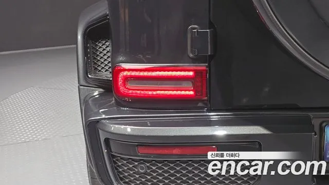 Mercedes-Benz G-Class — Фото автомобиля 19