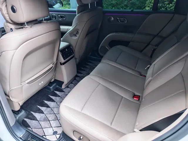 Li Auto i6 — Фото автомобиля 14