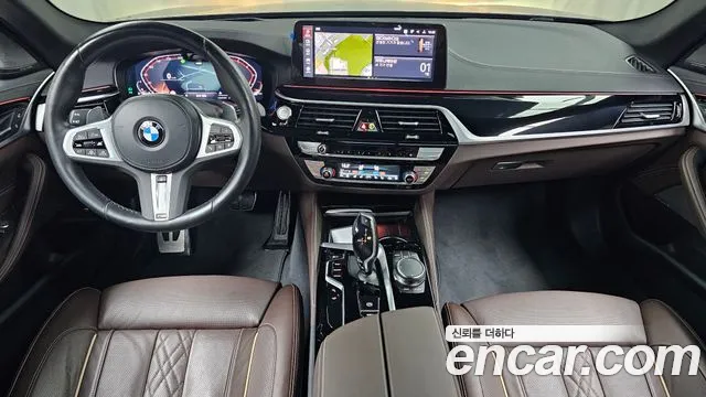 BMW 5-Series 5 серия (G30) 530i xDrive M Sport — Фото автомобиля 7