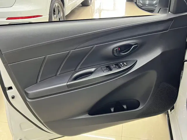 Toyota YARiS L Zhi Xuan — Фото автомобиля 13
