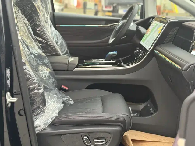 GAC Trumpchi M8 — Фото автомобиля 10