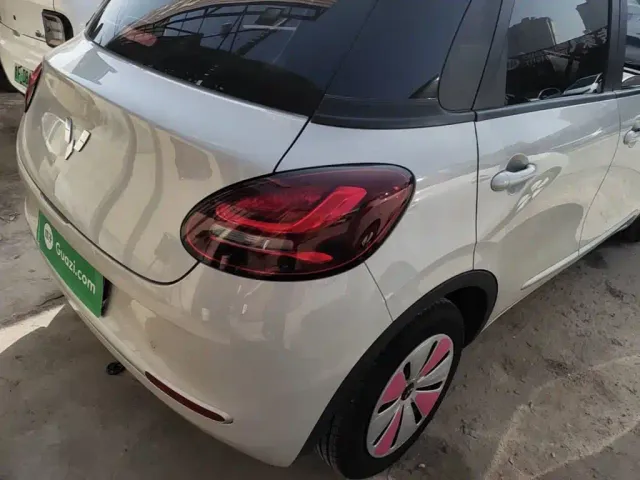 Wuling Bingo — Фото автомобиля 7