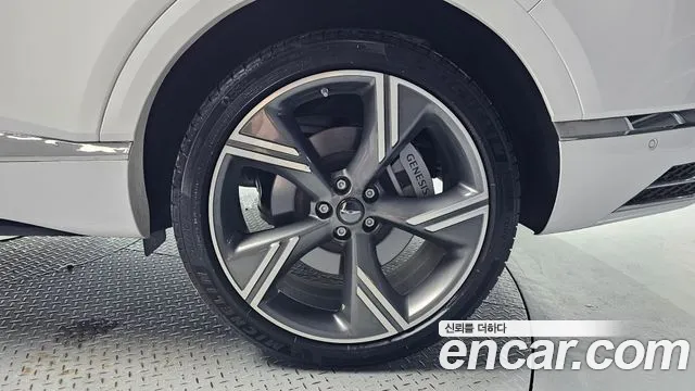 Genesis GV80 — Фото автомобиля 20