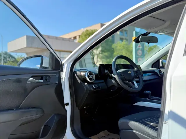 Chevrolet Monza — Фото автомобиля 4
