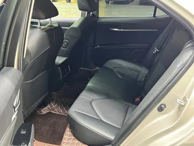 Toyota Camry — Фото автомобиля 15