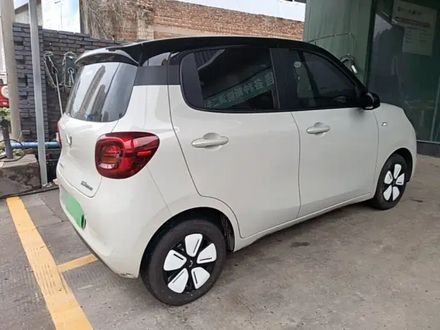 Wuling Hongguang Mini EV — Фото автомобиля 4
