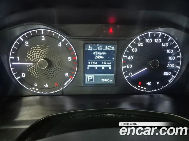 KG_Mobility_Ssangyong Rexton Новый Rexton Sport Дизель 2.2 2WD — Фото автомобиля 12