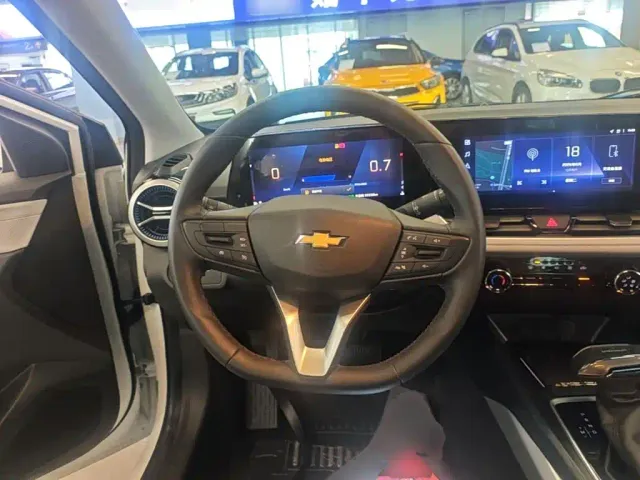 Chevrolet Monza — Фото автомобиля 10