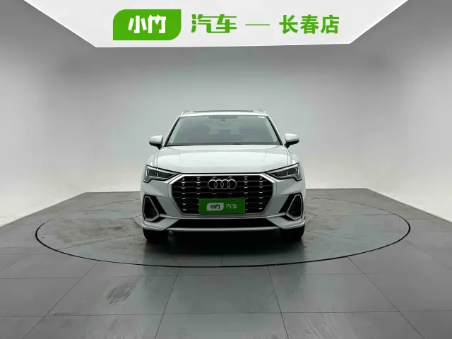 Audi Q3 — Фото автомобиля 2
