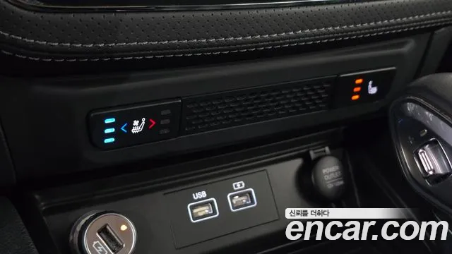 KG_Mobility_Ssangyong Rexton Новый Rexton Sport Дизель 2.2 4WD — Фото автомобиля 17