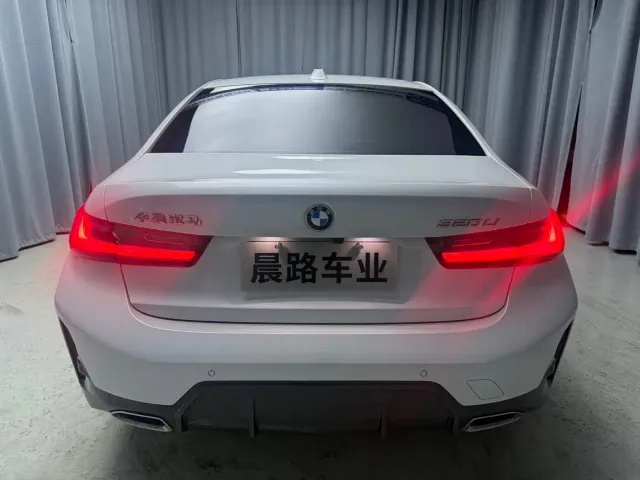 BMW 3 Series — Фото автомобиля 5