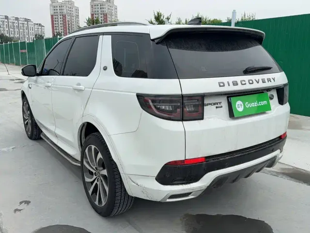 Land Rover Discovery Sport — Фото автомобиля 13