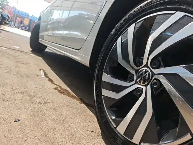 Volkswagen Bora — Фото автомобиля 21