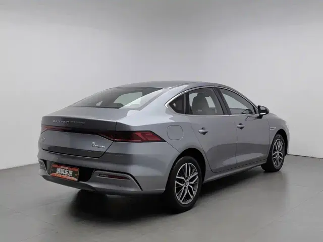 BYD Qin PLUS — Фото автомобиля 2