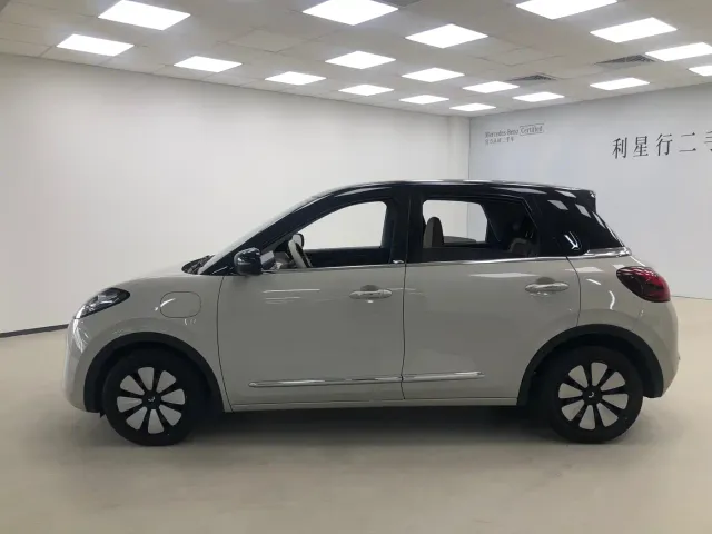 Wuling Bingo — Фото автомобиля 3