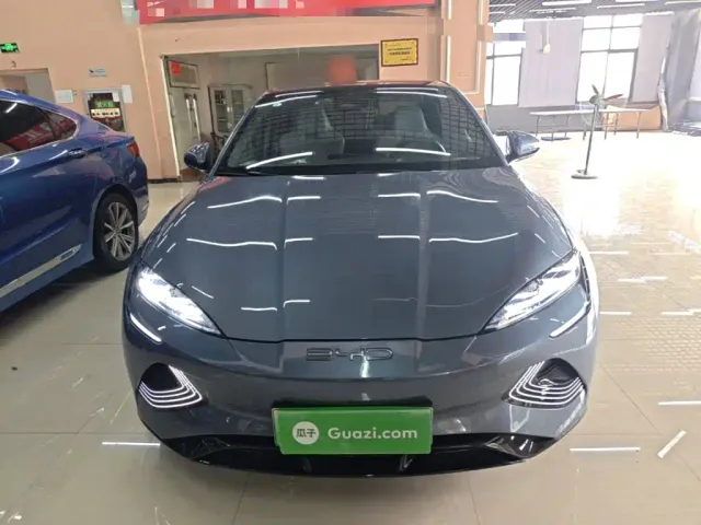 BYD Seal — Фото автомобиля 2