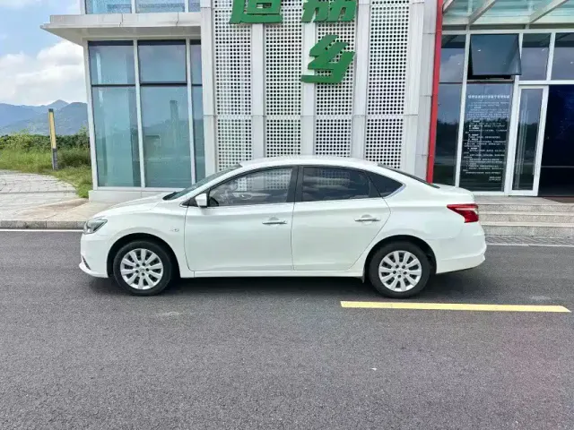 Nissan Sylphy — Фото автомобиля 5