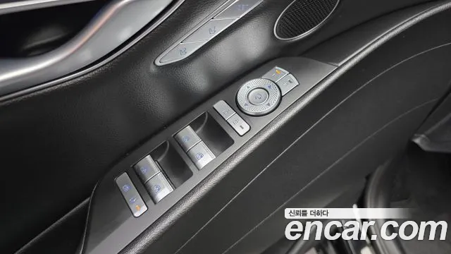 Genesis G80 Бензин 2.5 турбо AWD — Фото автомобиля 28