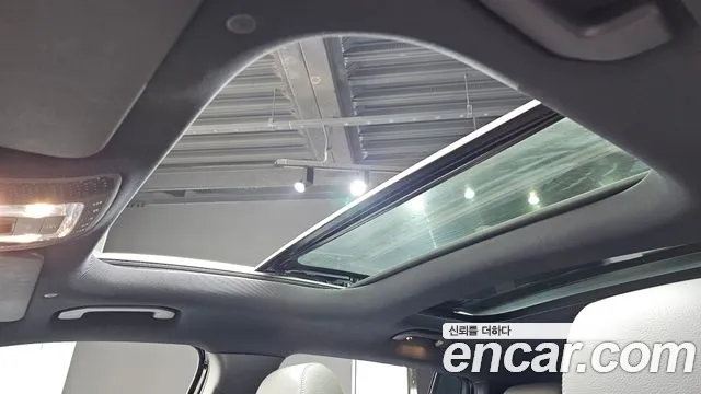 Mercedes-Benz EQB — Фото автомобиля 19