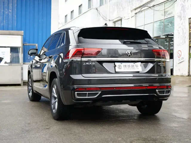 Volkswagen Teramont — Фото автомобиля 7