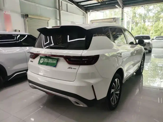 Geely Vision X6 — Фото автомобиля 6