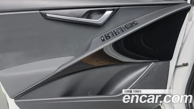 Kia Niro The All New Niro — Фото автомобиля 24