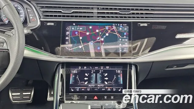 Audi Q8 55 TFSI quattro Premium — Фото автомобиля 14