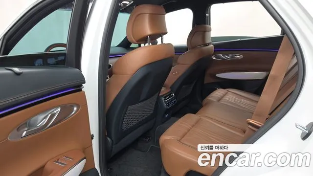 Genesis GV70 2.5T Бензин AWD — Фото автомобиля 23