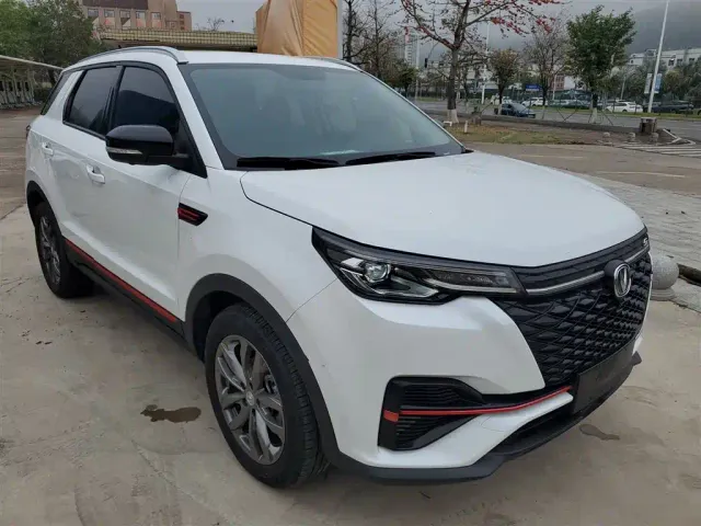 Changan CS55 Plus — Фото автомобиля 21
