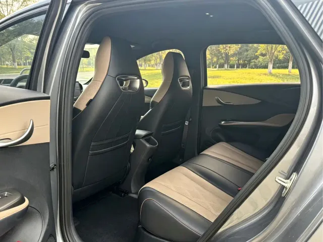 BYD Dolphin — Фото автомобиля 11