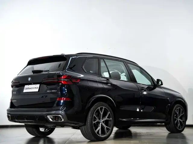 BMW X5 — Фото автомобиля 6