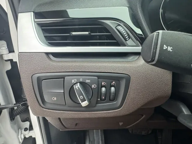 BMW X1 — Фото автомобиля 14