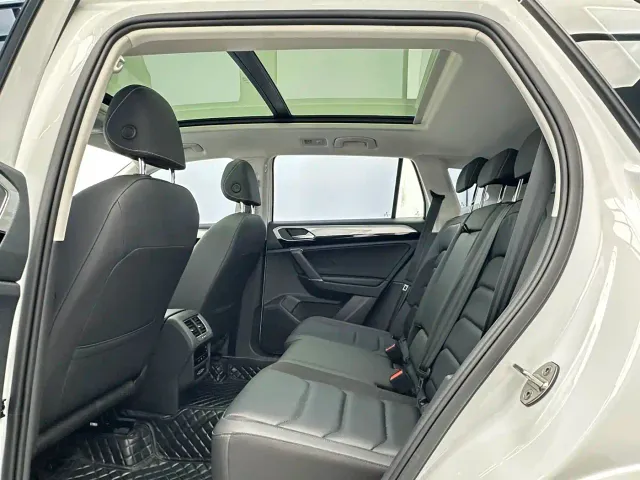 Volkswagen Tayron — Фото автомобиля 5