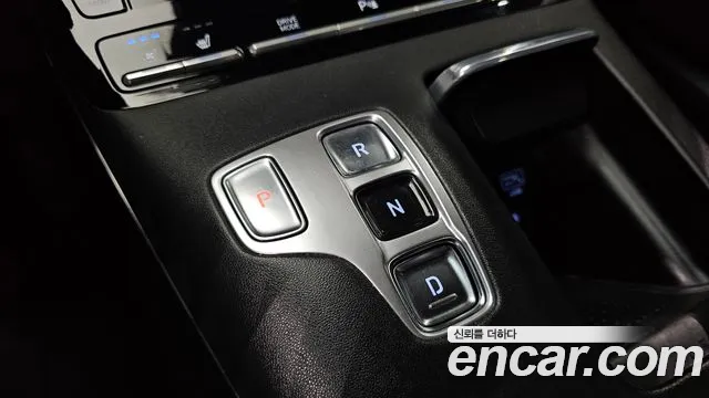 Hyundai Grandeur Grandeur (New) Hybrid — Фото автомобиля 12