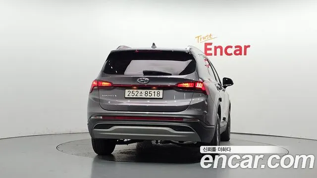 Hyundai Santa Fe New — Фото автомобиля 4