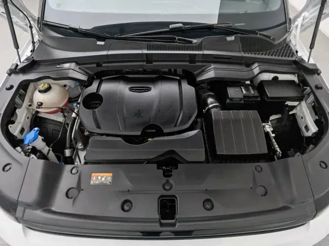 Geely ICON — Фото автомобиля 6