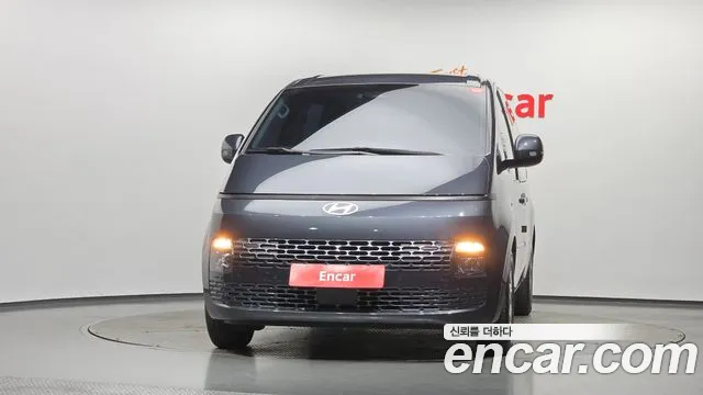 Hyundai Staria — Фото автомобиля 3
