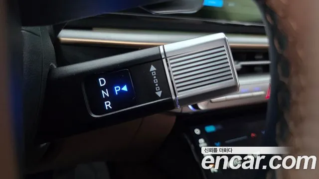Hyundai Grandeur GN7 — Фото автомобиля 12